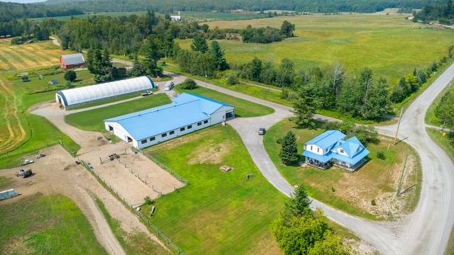 Horse Property for sale.