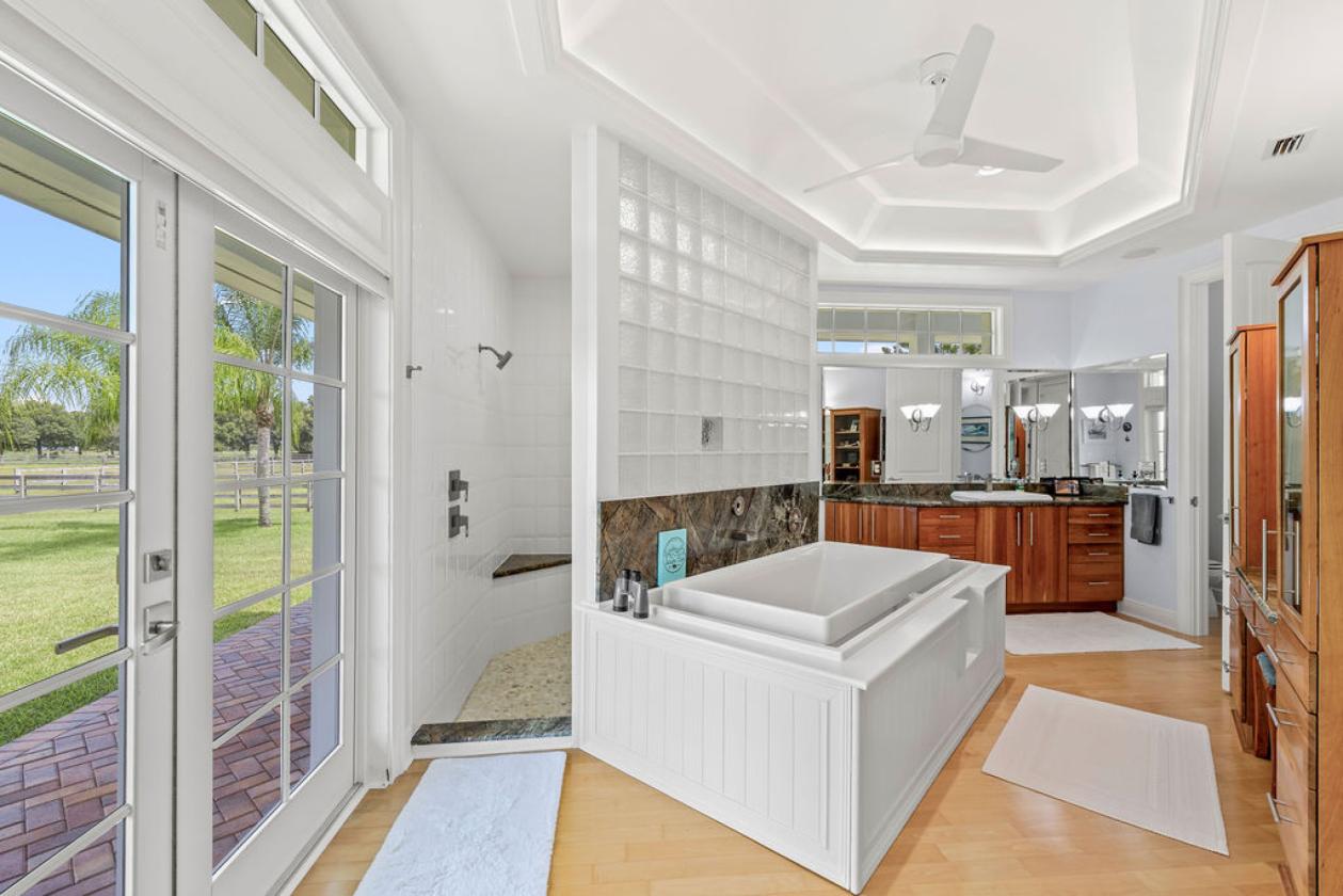 Gated 18.1± Acre Equestrian Estate - photo 13