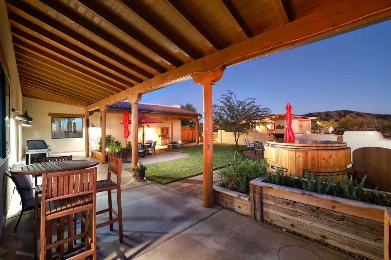 EXQUISITE EQUESTRIAN ESTATE - photo 26