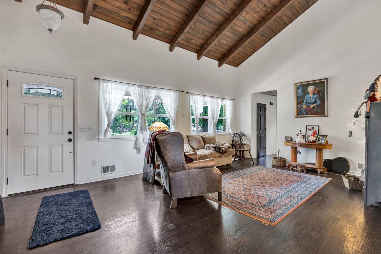Exceptional 2.98 acre horse property with home - photo 8