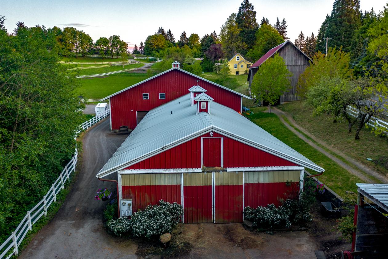 Gated 25-acre equestrian estate with sweeping Mt. - photo 20
