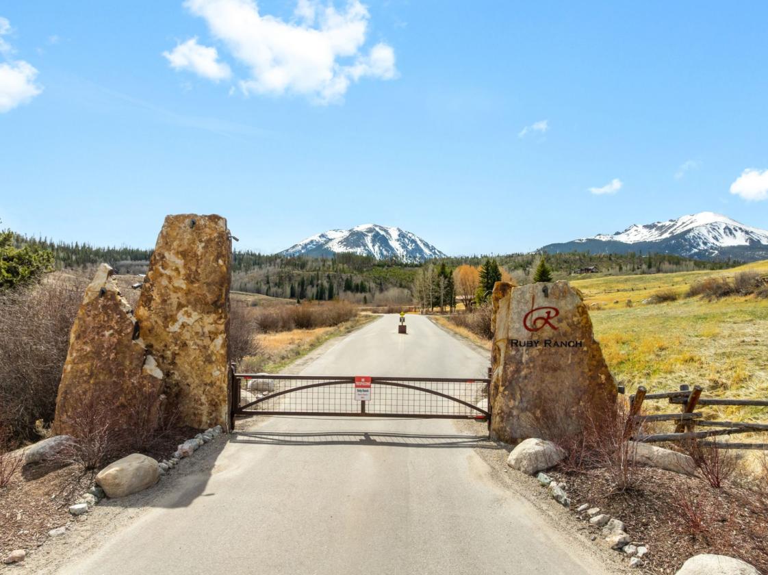 Gated Equestrian Estate- Minutes from Ski Areas - photo 5