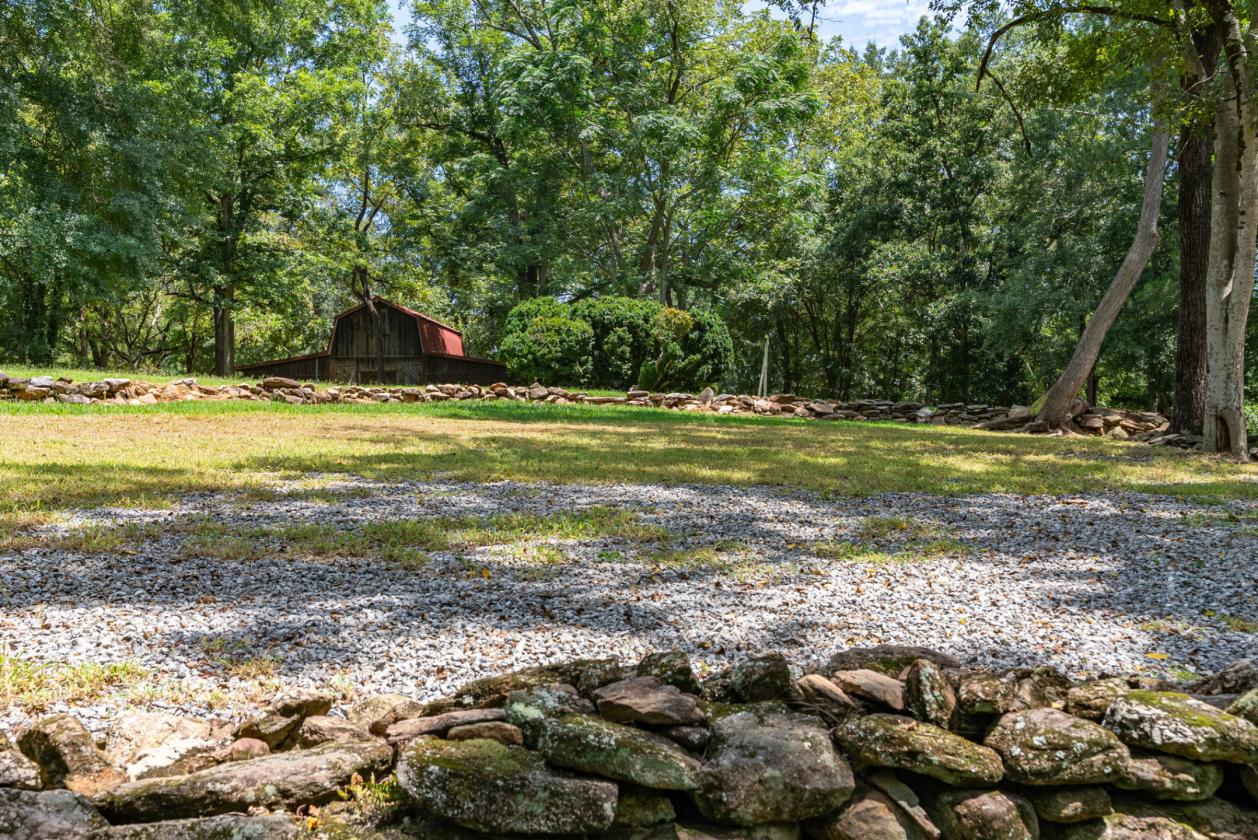 Private Retreat with Rustic Barns, Creek and Home - photo 12