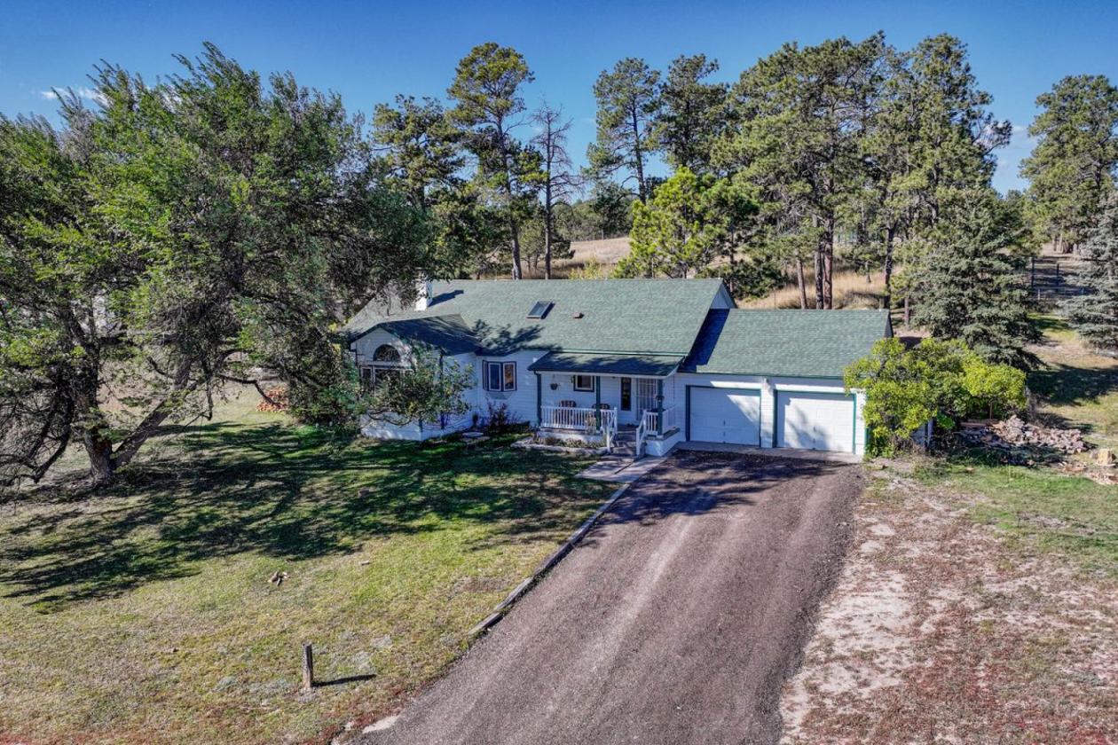 Historic Pine Run Ranch in Black Forest on 60AC - photo 8