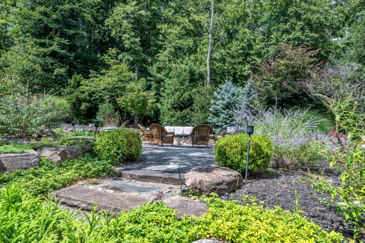 Horse Property on 6.5 acres with 3 stalls - photo 26