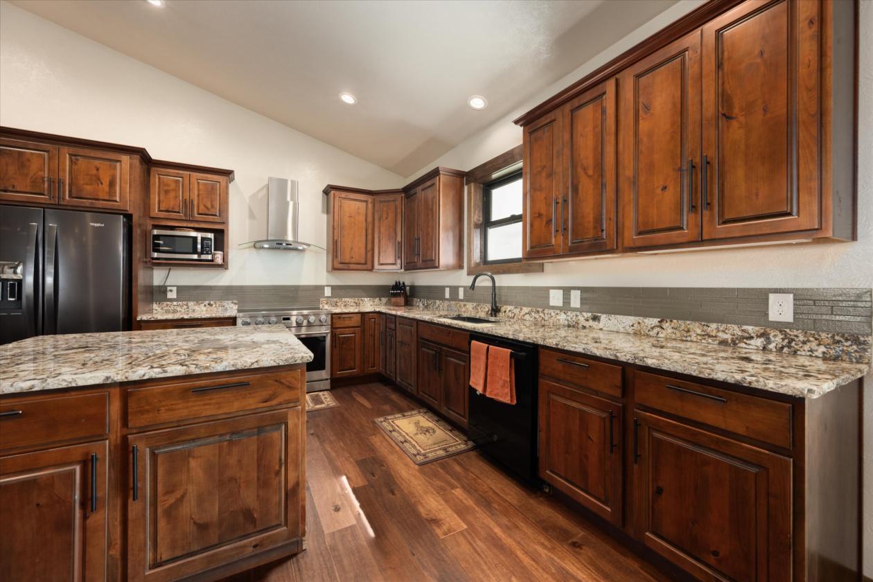 2 T Ranch - photo 10