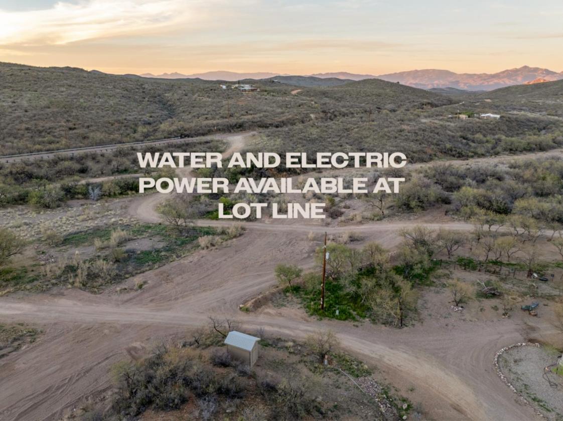 20-Acre Parcel in the SW Desert - photo 2