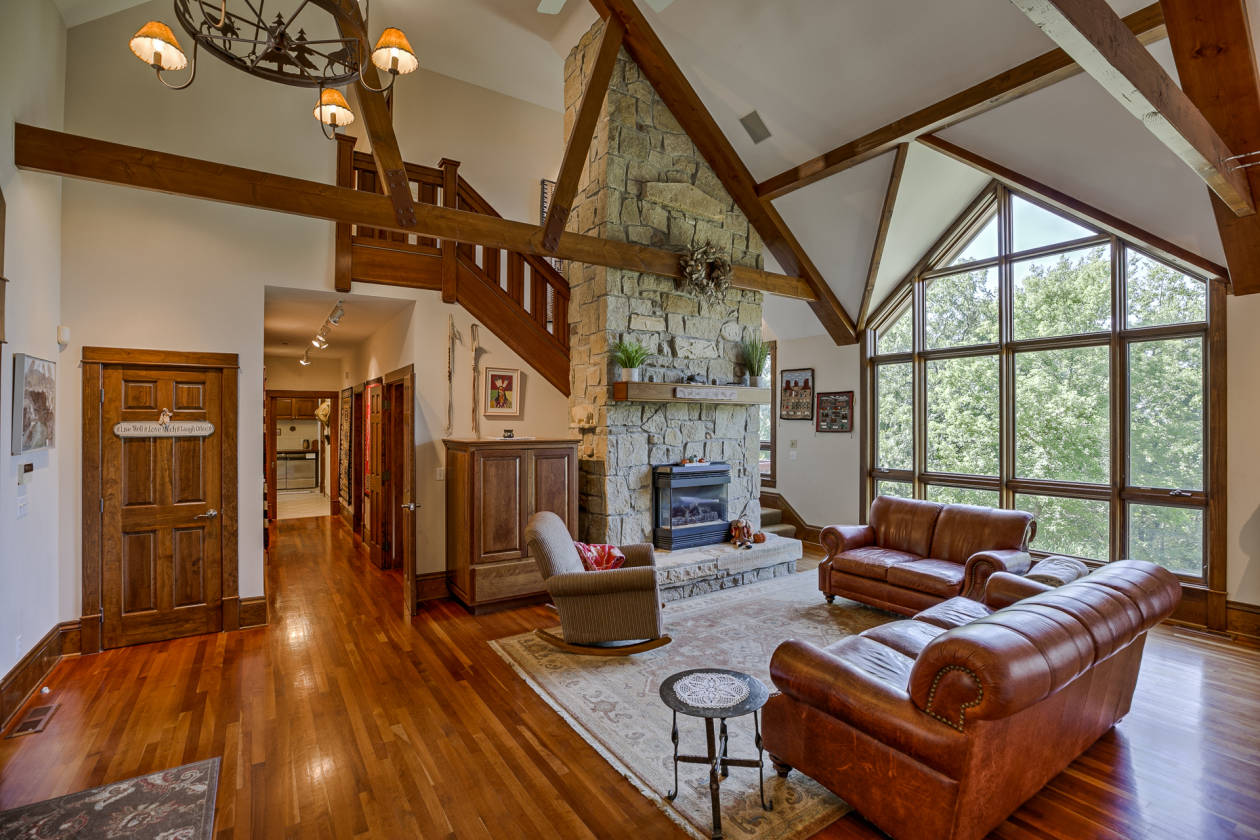 Horse farm for sale Lawrence, Douglas County, Kansas Horse farm for