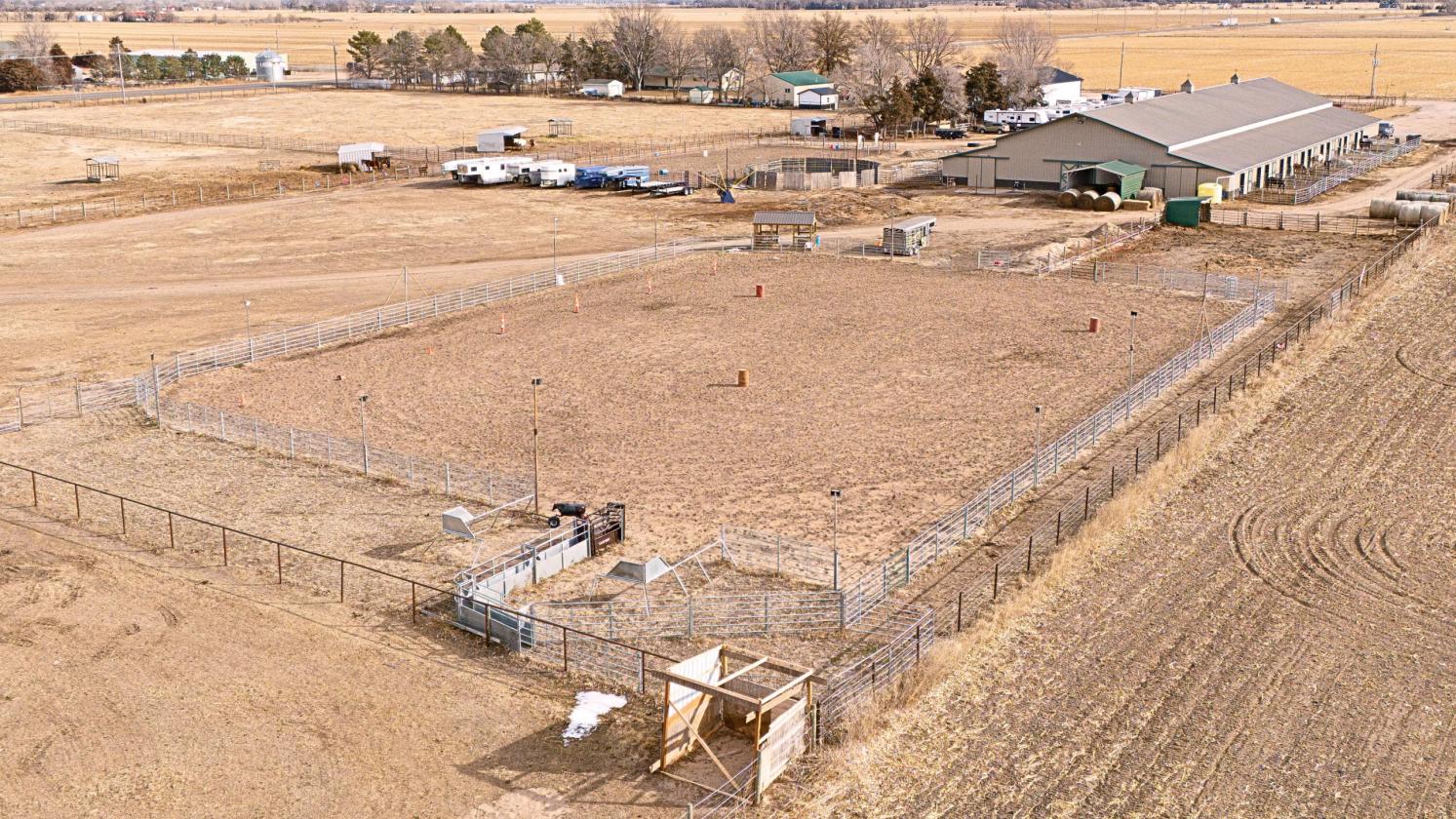 Income Producing Horse Boarding Facility - photo 14