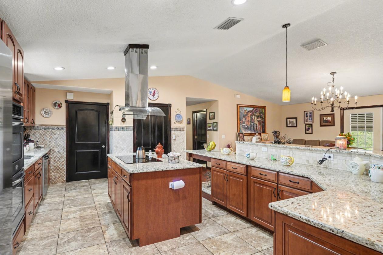 Affordable Equestrian property - photo 14