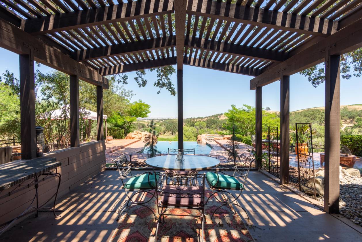 Beautiful Horse Ranch + Vacation Rentals Paso Robles, San Luis Obispo