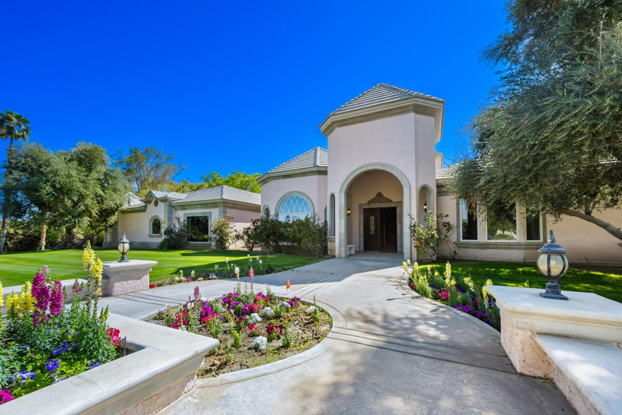 Beautiful equestrian compound on 9.29 acres - photo 6