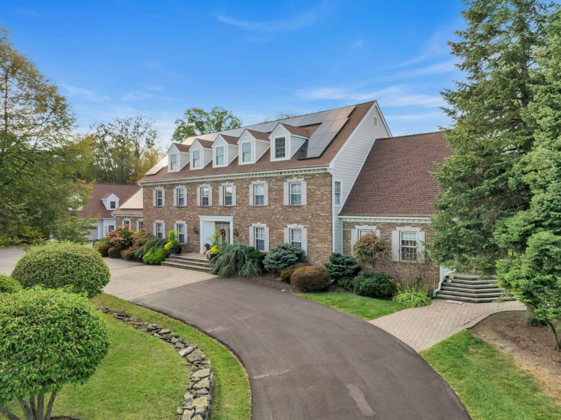 Extraordinary 30-Acre Equestrian Estate! - photo 16