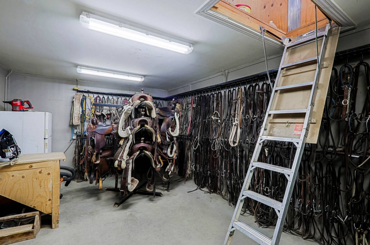 *PRICE Drop*PREMIER EQUESTRIAN TRAINING FACILITY - photo 16