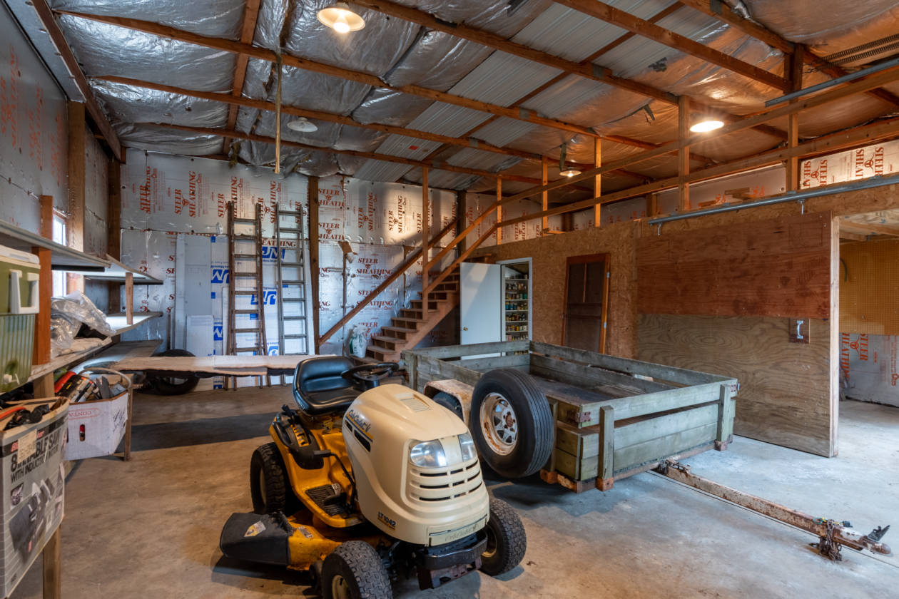 Horse farm for sale Holland, Allegan County, Michigan Horse ranch