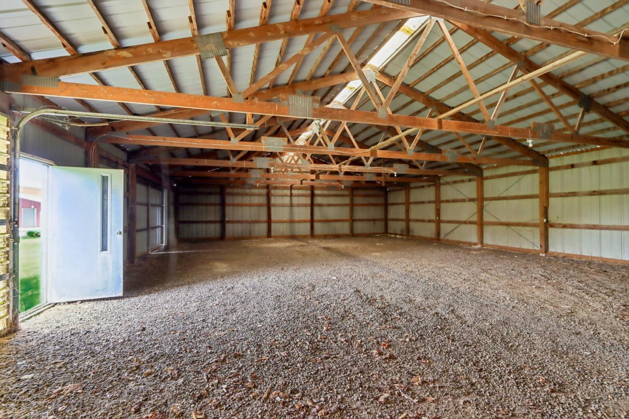 Farmette on 3+ Acres - photo 14
