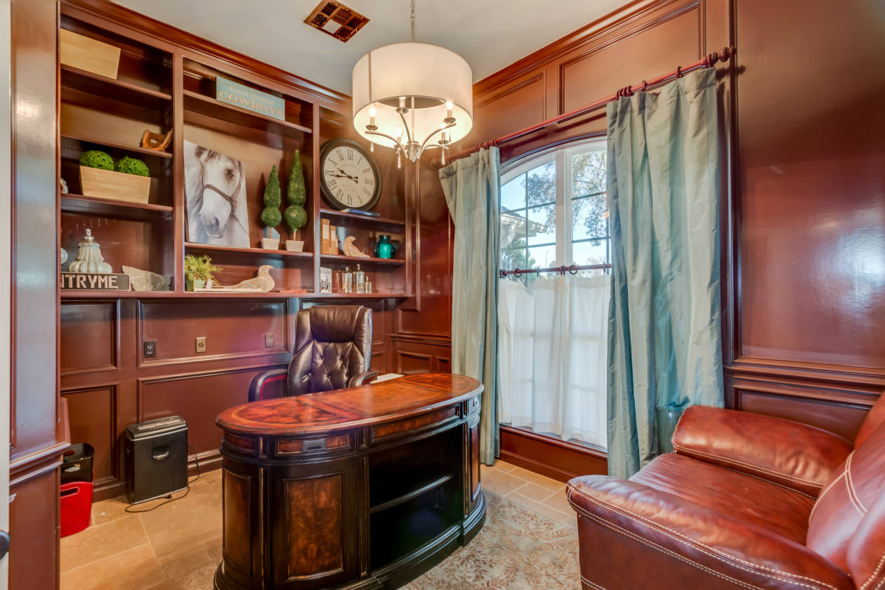 Horse property for Sale with Views. McAlester, Pittsburg