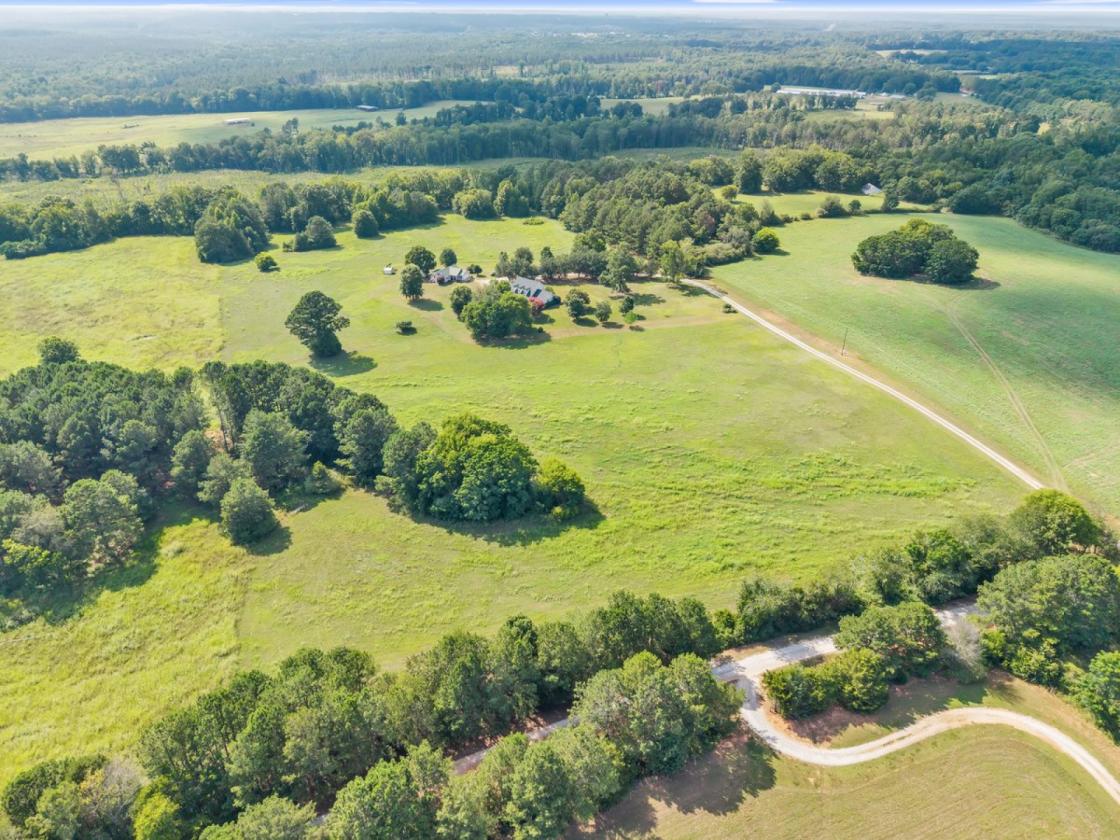 Fieldcrest Farms Estate - photo 4
