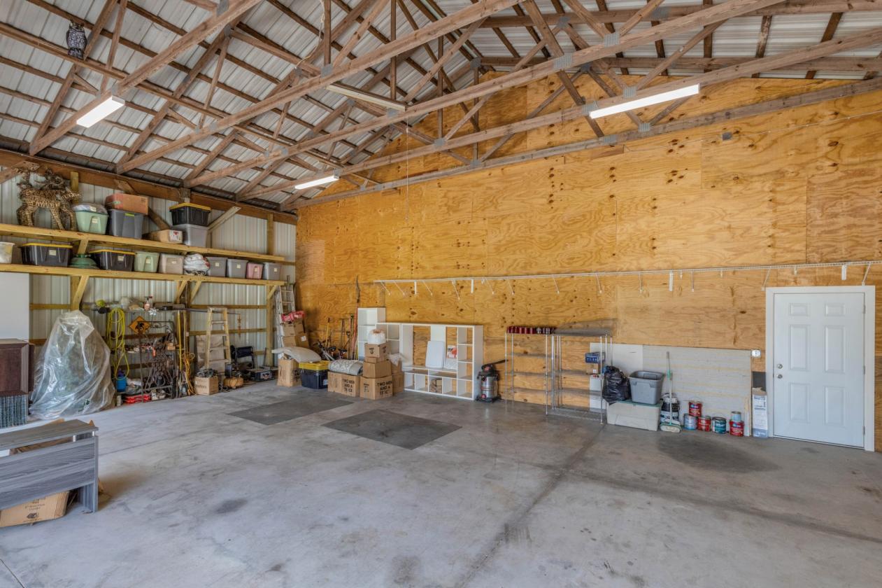 Luxury Farm on 5.96 Acres - photo 26