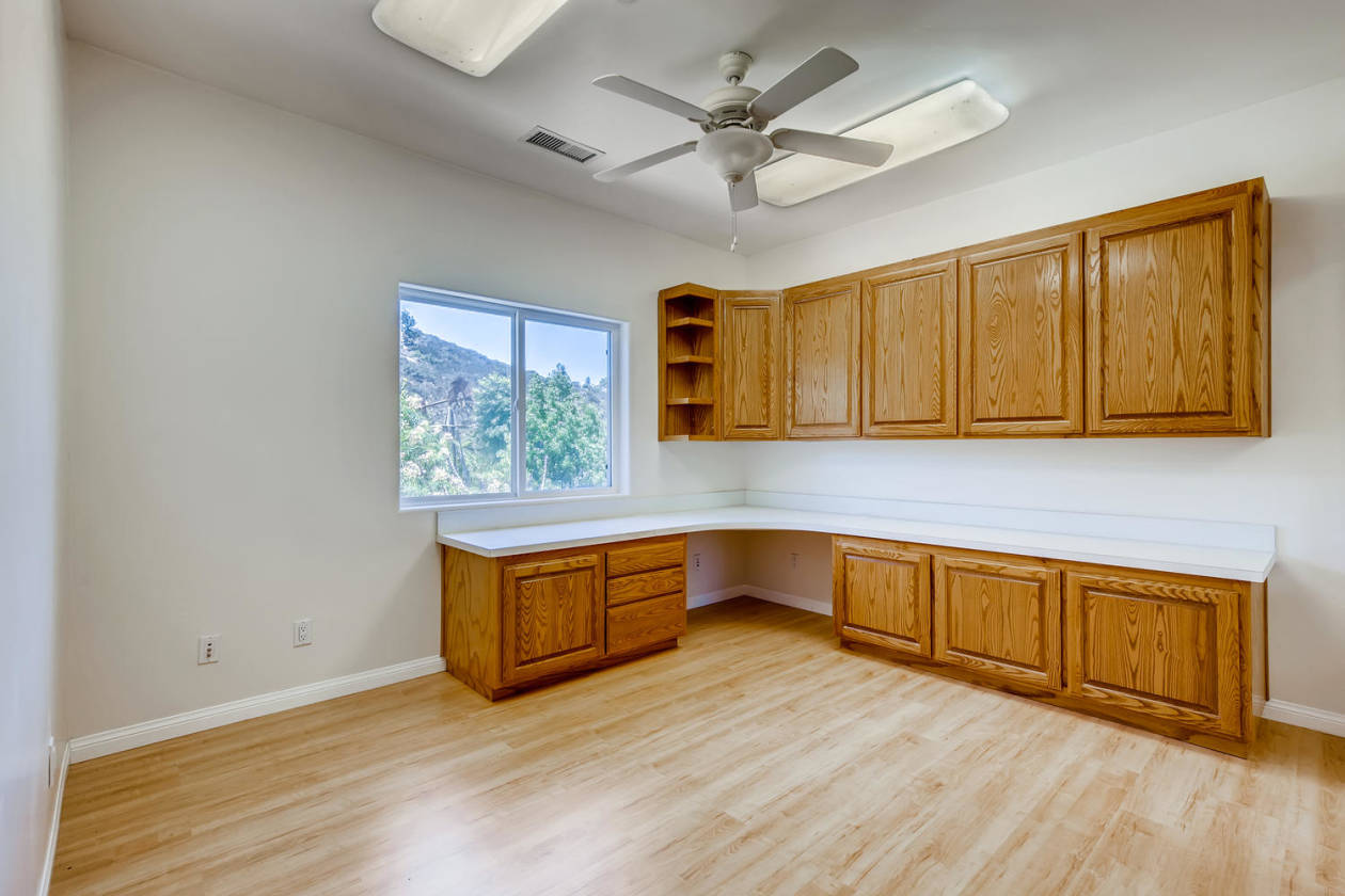 CUSTOM HOME 5.84 ACRES HORSE PROPERTY VALLEY CENTER CA Valley Center