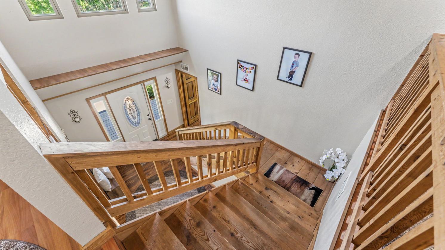 Fully Renovated Estate and Grounds on 20 Acres - photo 19