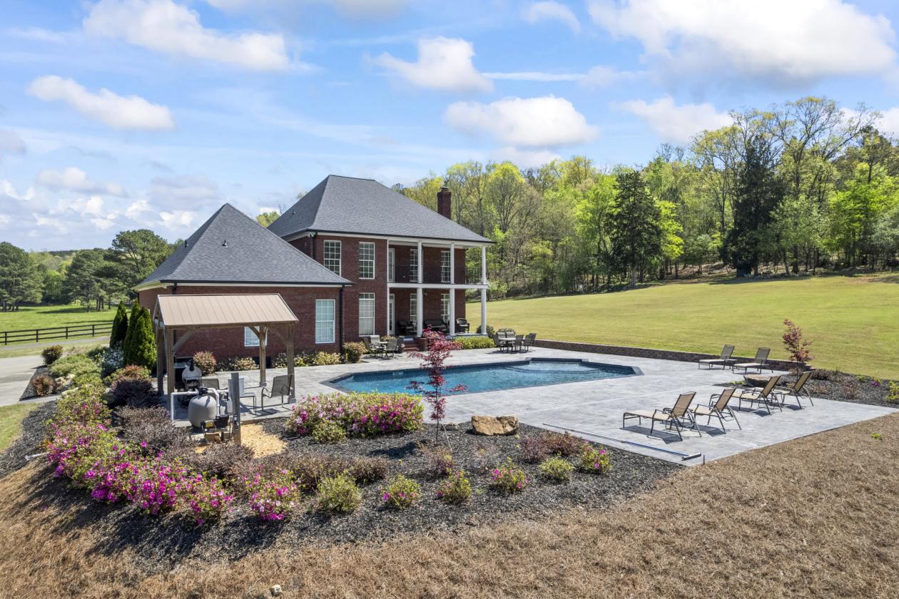 Where land & luxury meet - photo 9