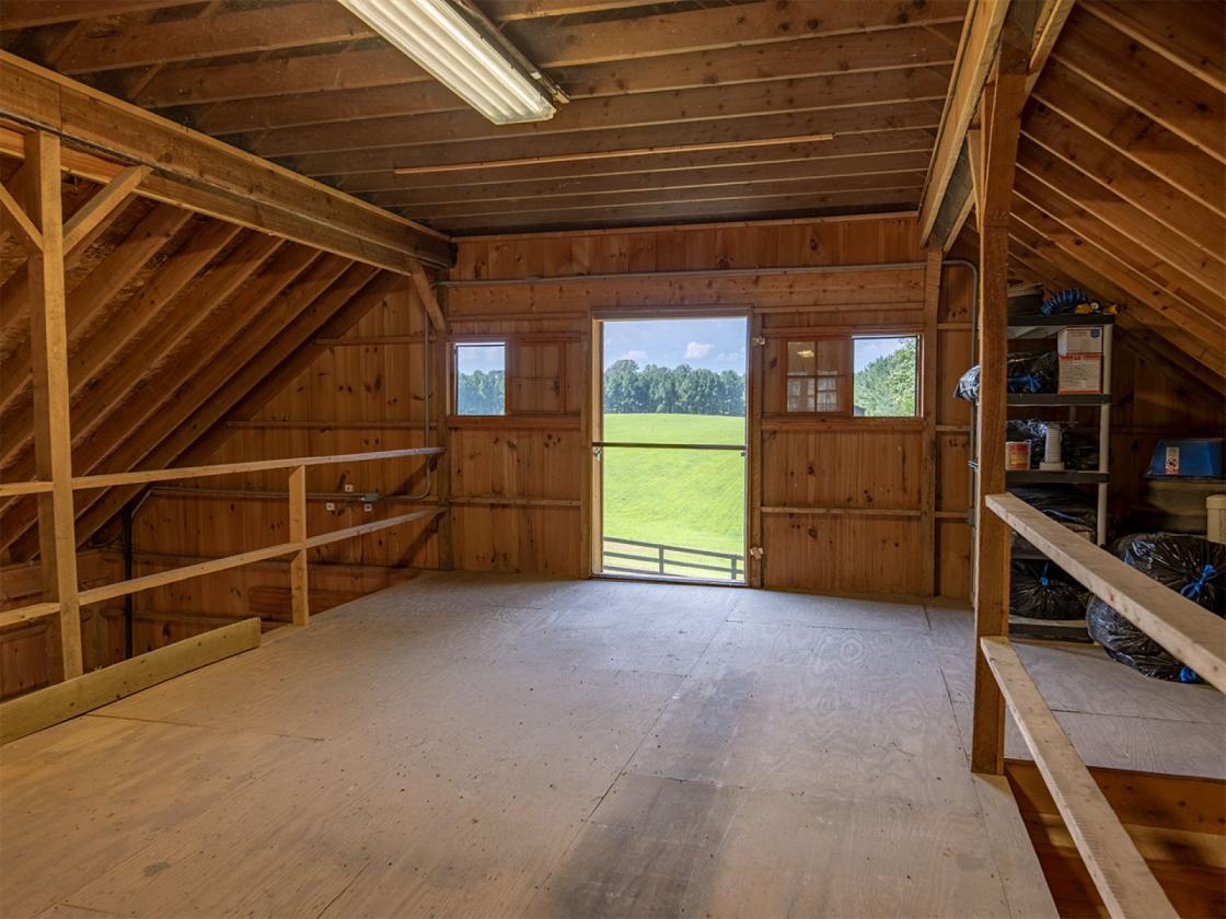 44-Acre Horse Farm - photo 26