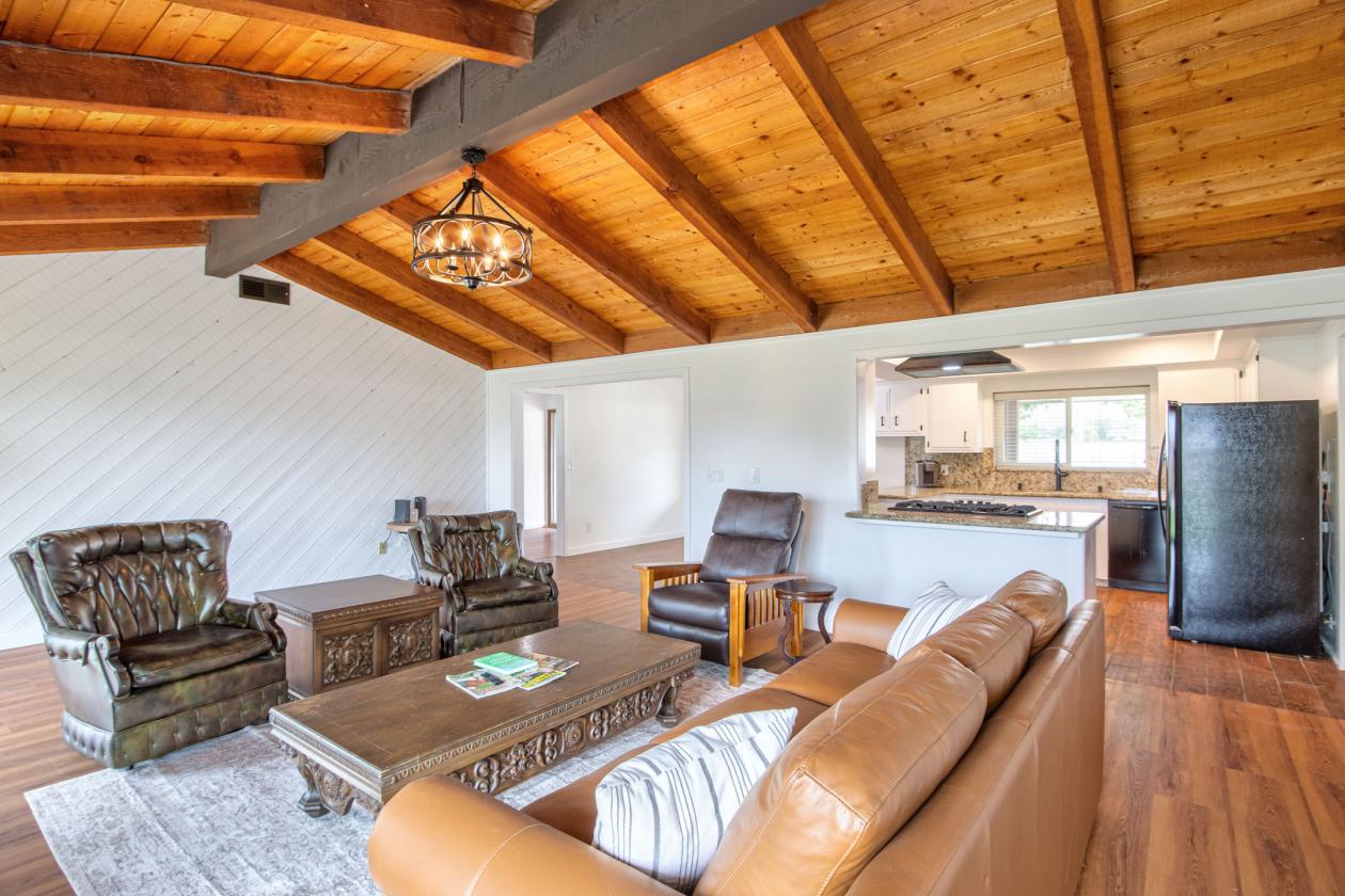 Updated Equestrian Estate with Covered Arena - photo 7