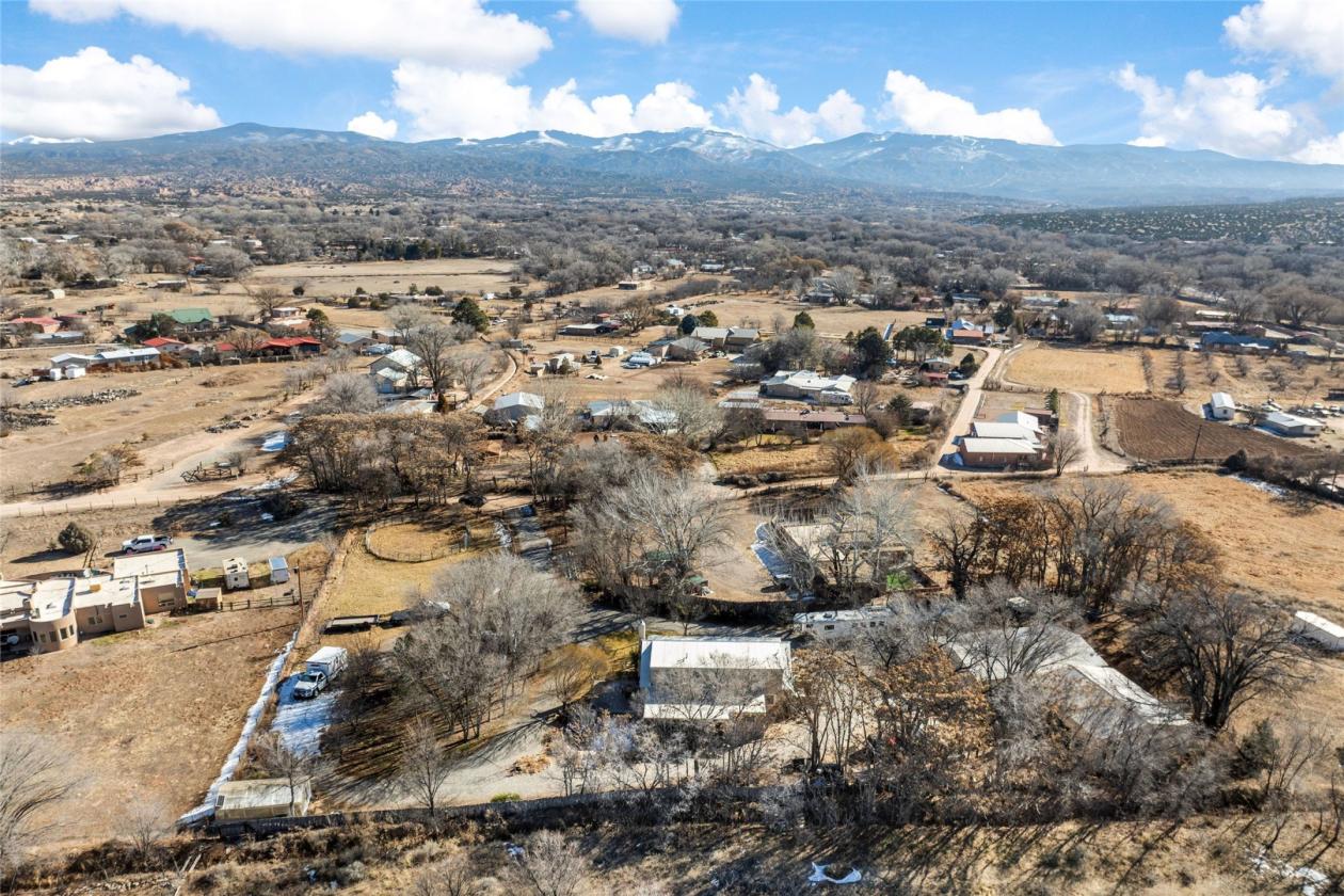 Rare and Beautiful Horse Property Near Santa Fe - photo 25