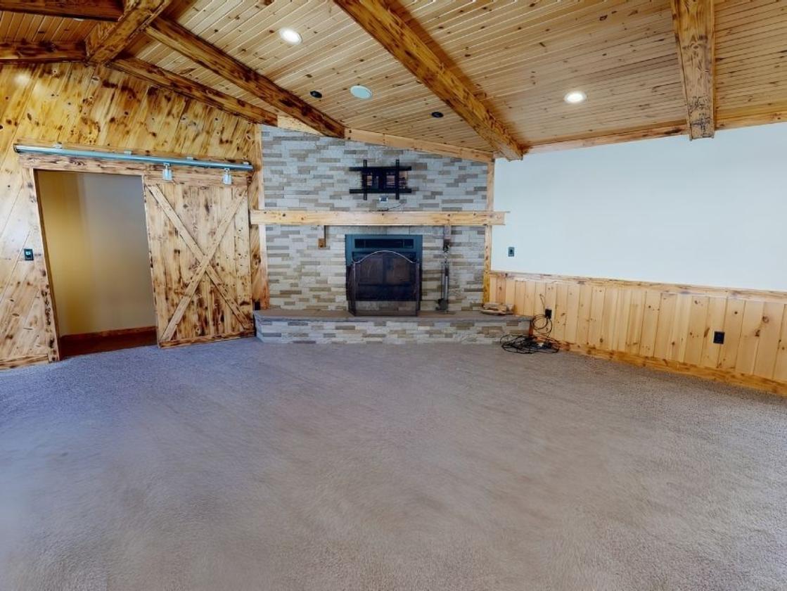 8BR Estate on 44.55 Acres with Equestrian Setup - photo 5