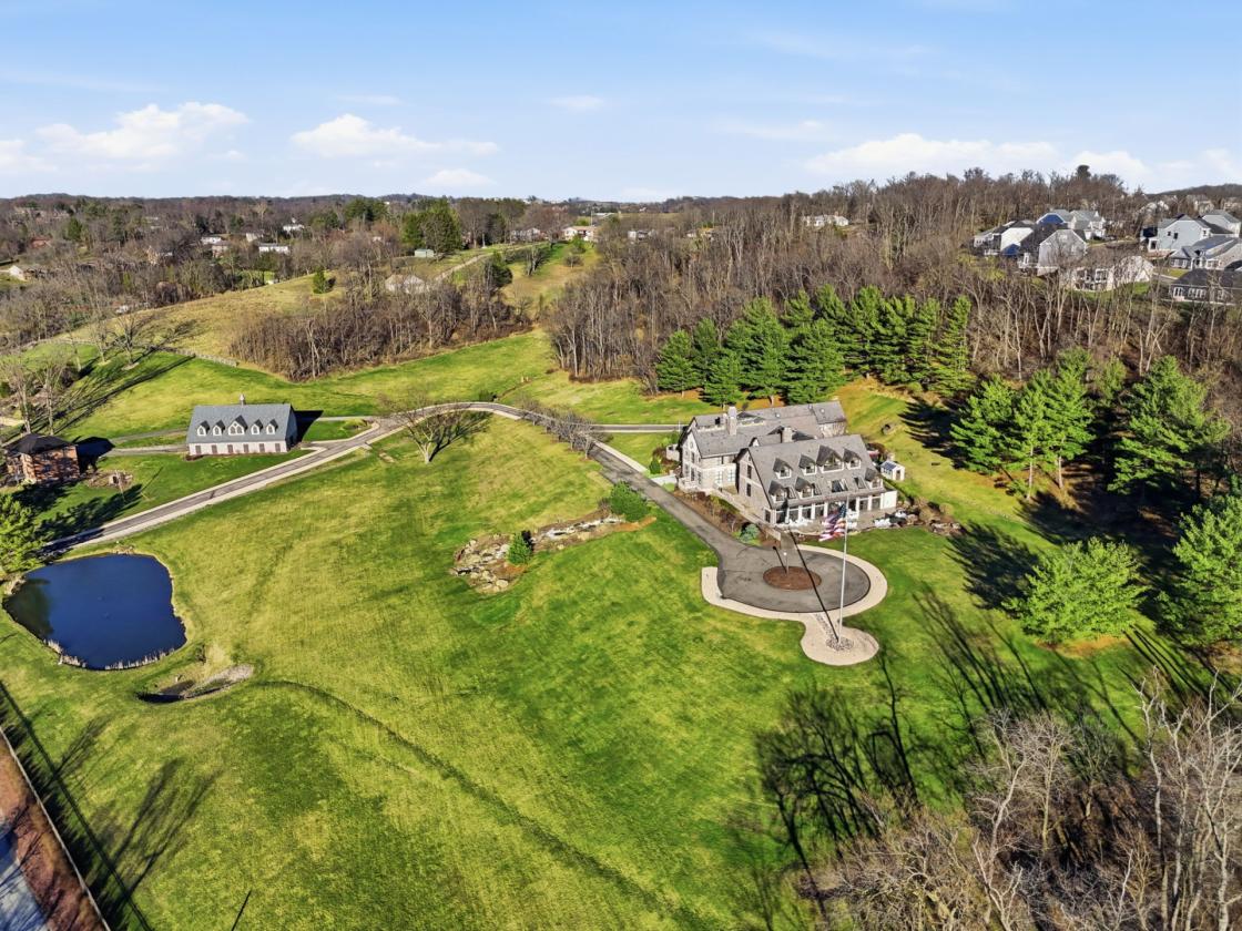 Stunning Equestrian Home! - photo 1
