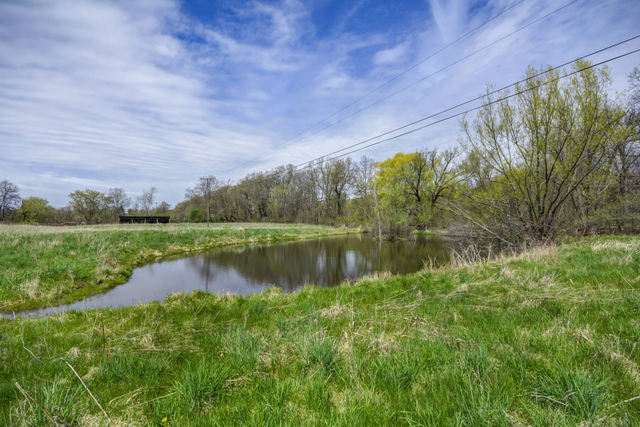 Horse farm for sale Clarkston, Oakland County, Michigan
