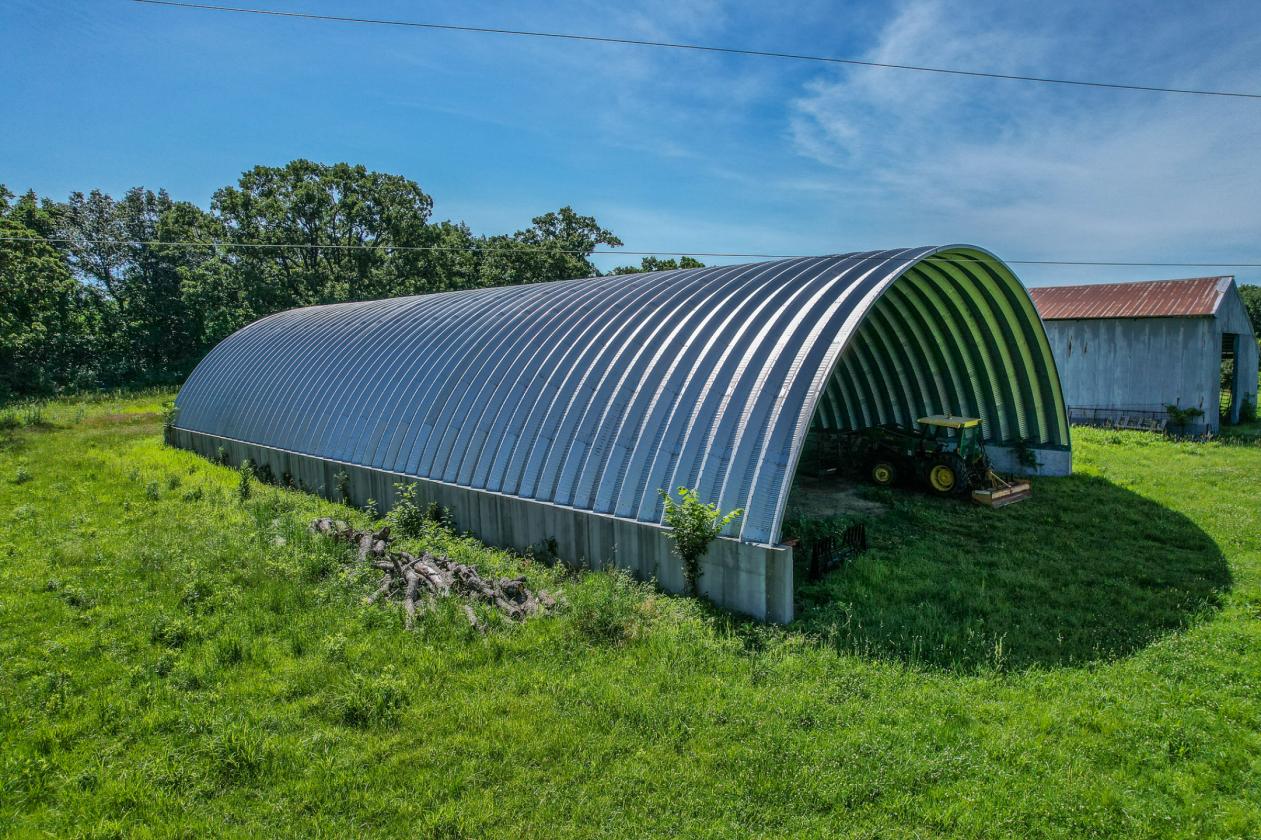 Luxury 227 Acre Horse Property - photo 14