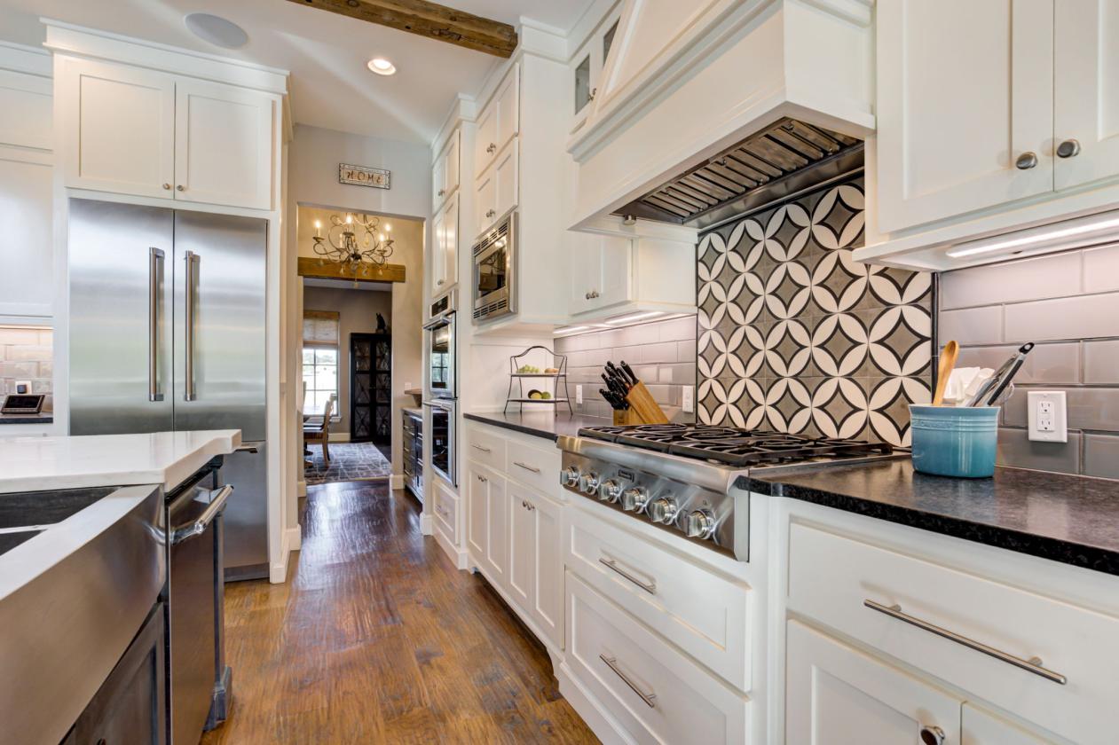 Luxury Living Meets Equestrian Elegance! - photo 9