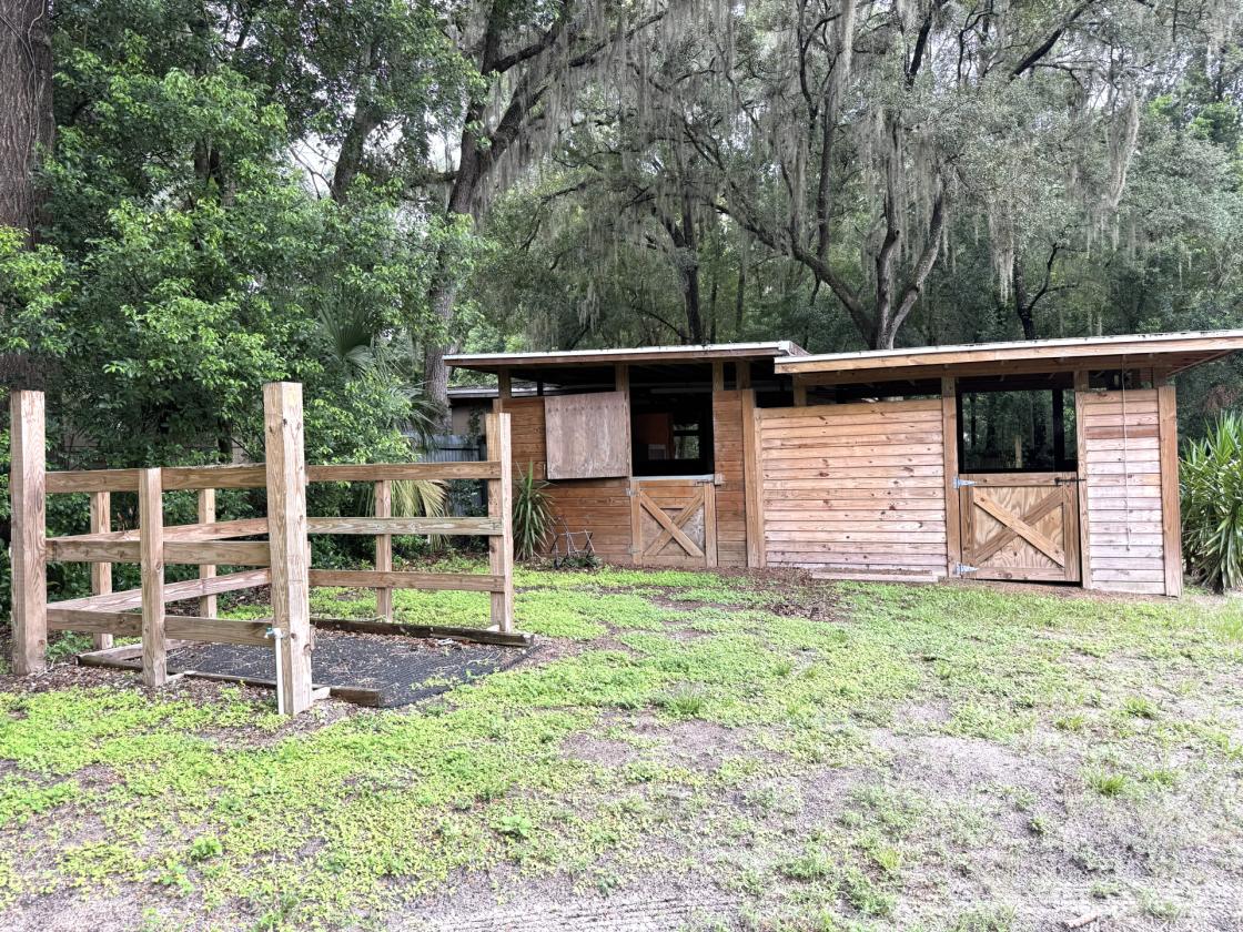 Country Charm, Suburban Ease in Central Florida - photo 10