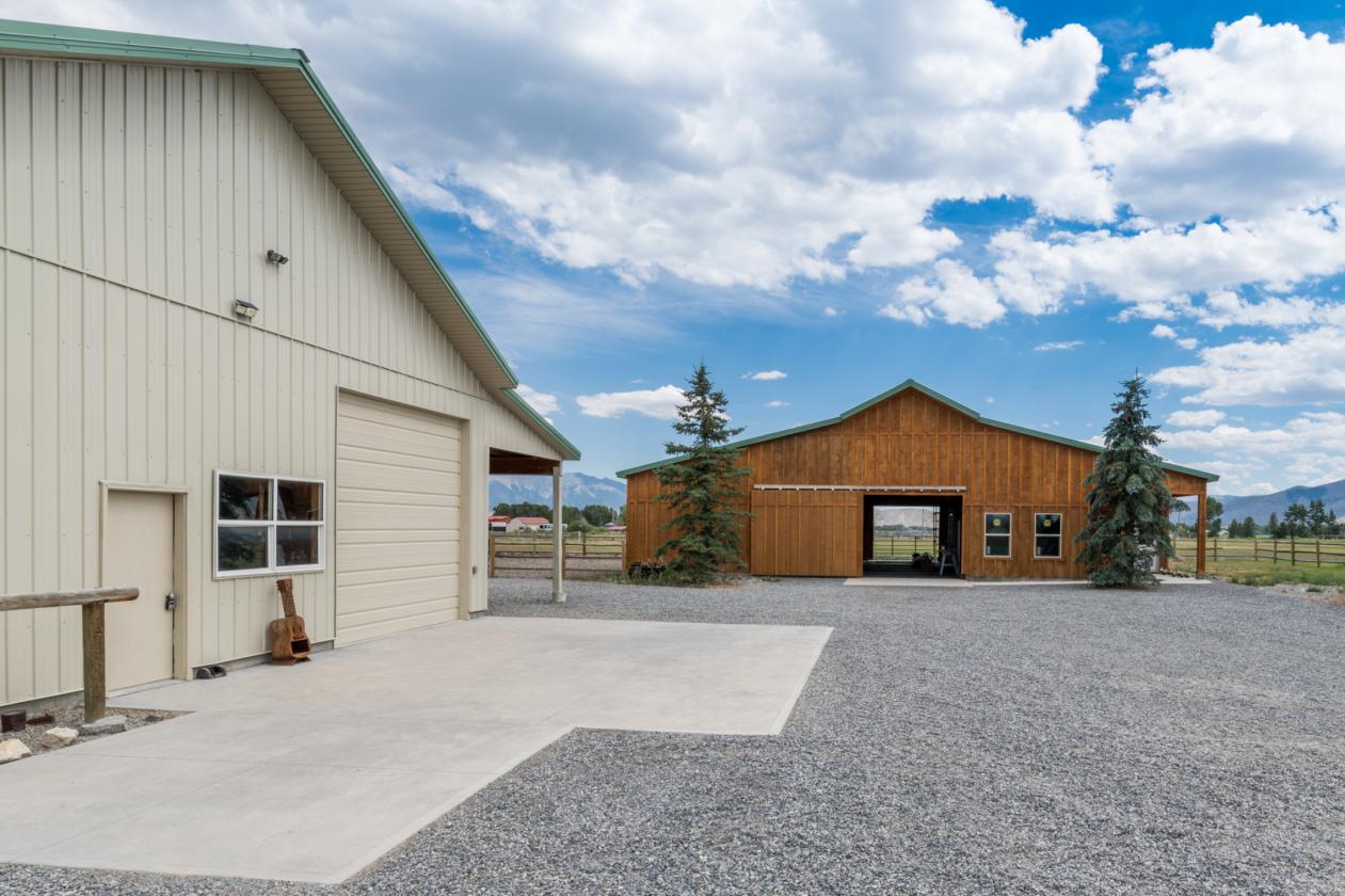 Turnkey Equestrian Estate, Stunning Views - photo 21
