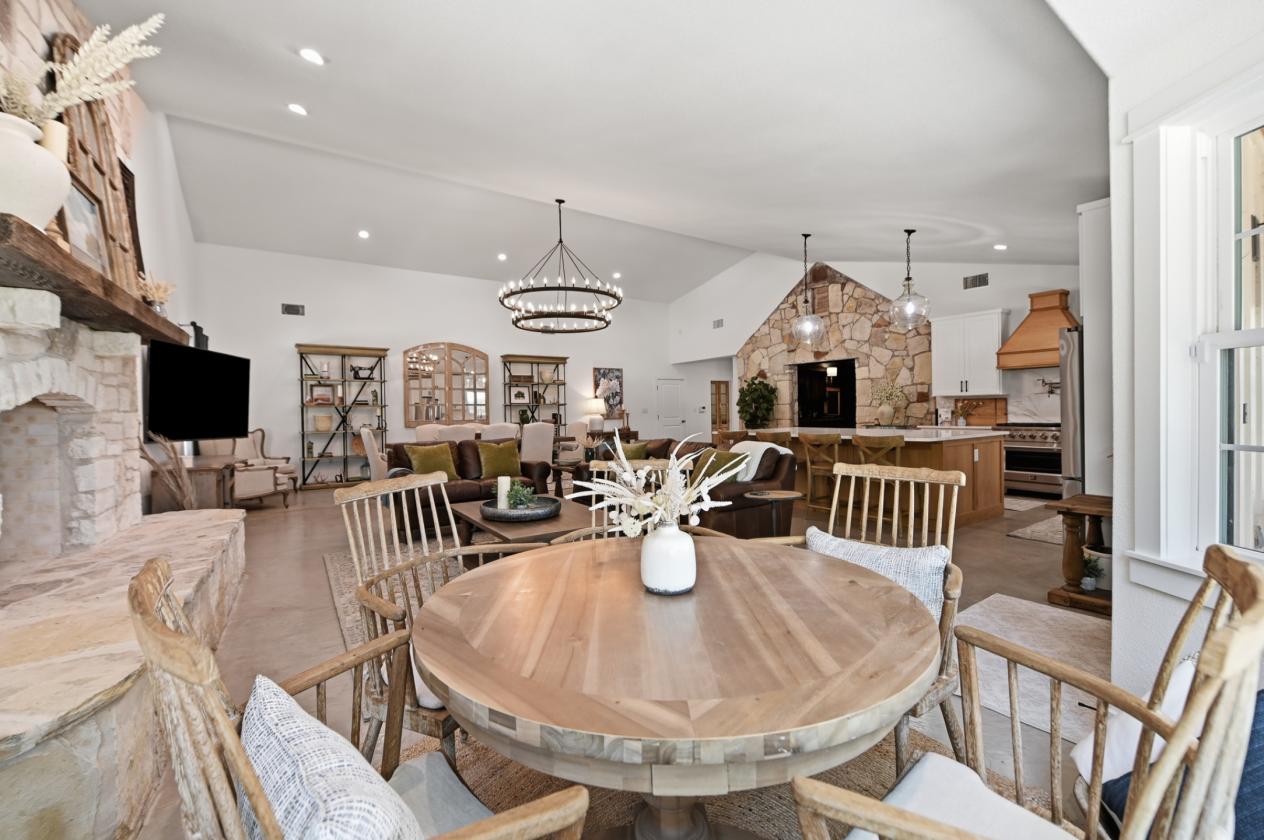 Home-Business! Hill Country Horse Home 5.79 Acres - photo 11