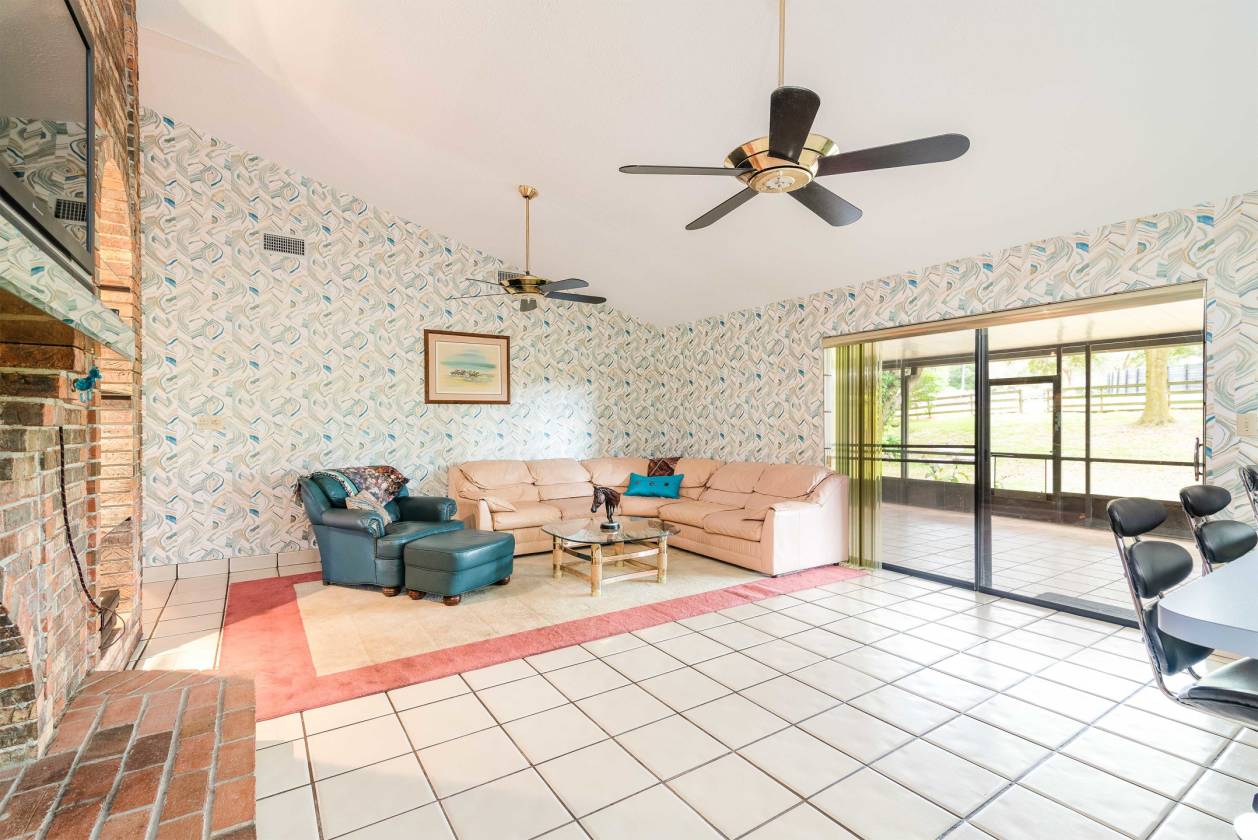 10 ACRE HORSE FARM Dade City, Pasco County, Florida