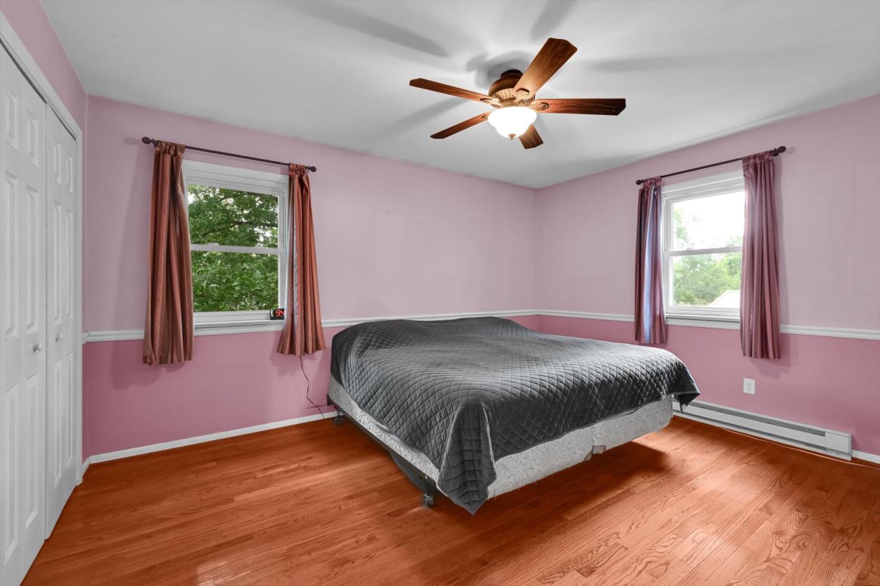 Small Horse Farm with Beautiful Bi-Level Home - photo 14