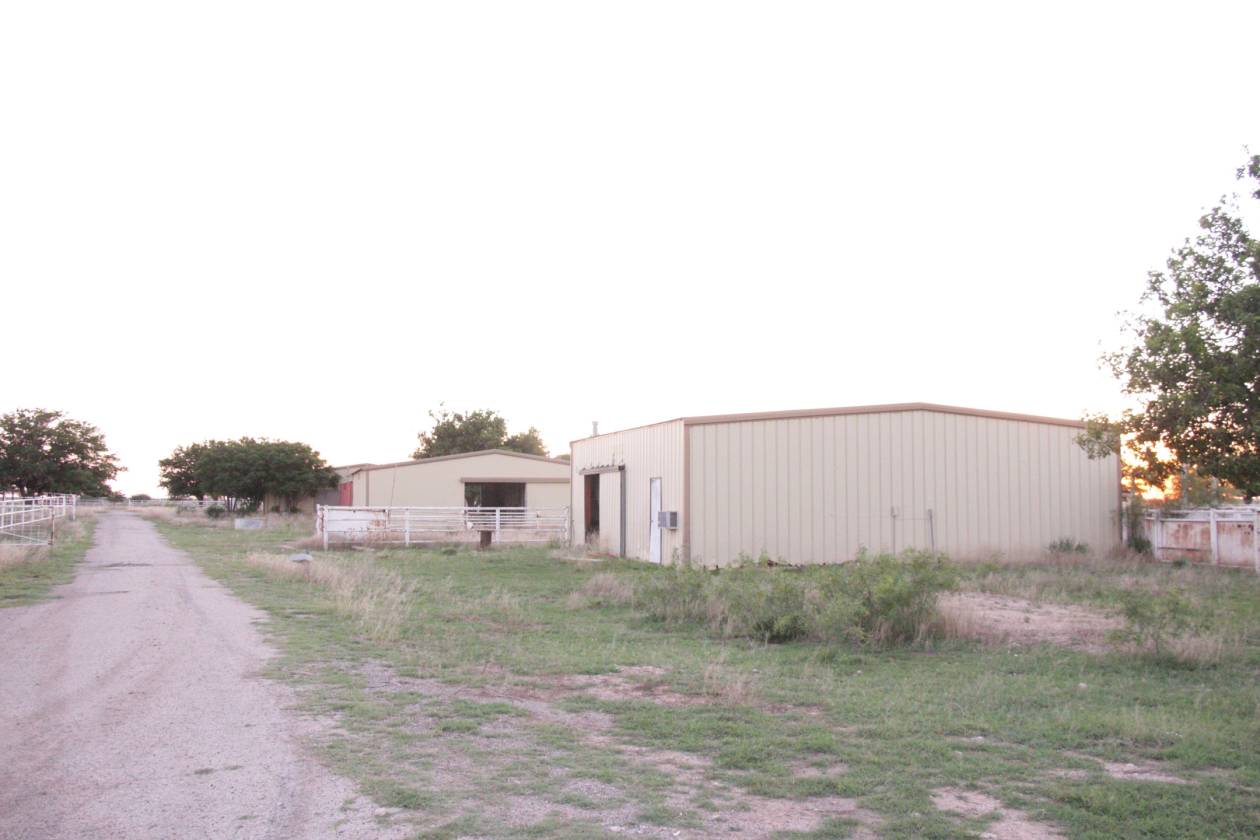 Residential Ranch Property/Horse Farm in West Texas Odessa, Ector