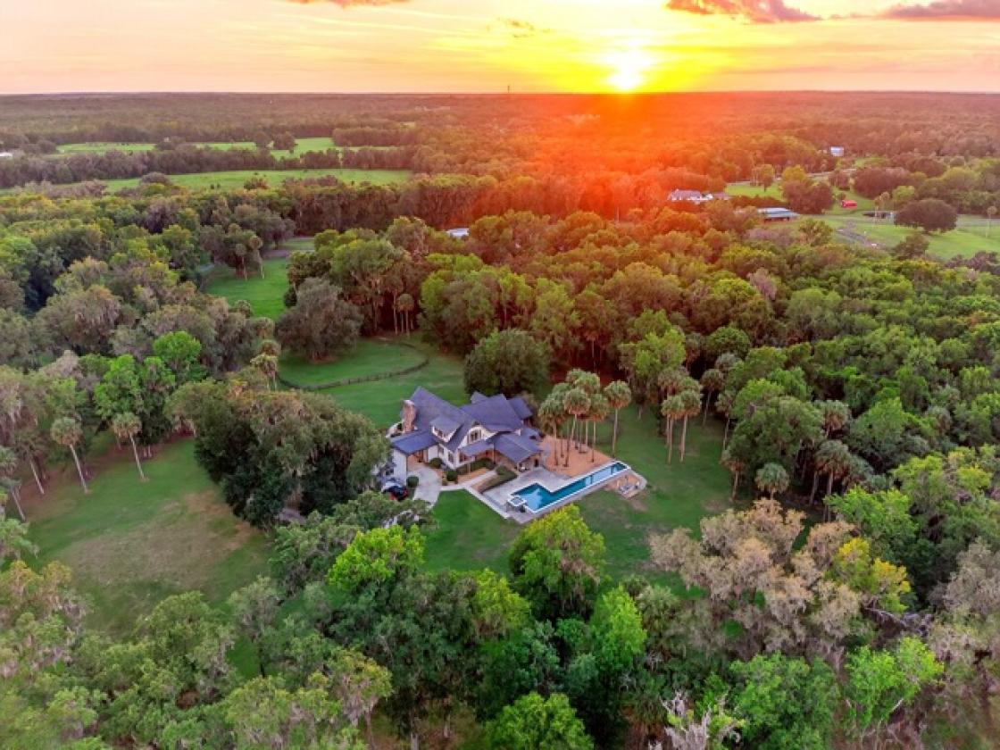 63 Acre Luxury Equestrian Custom Home! - photo 2
