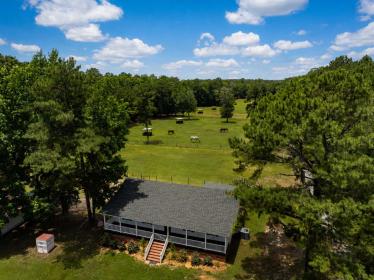 Property image.