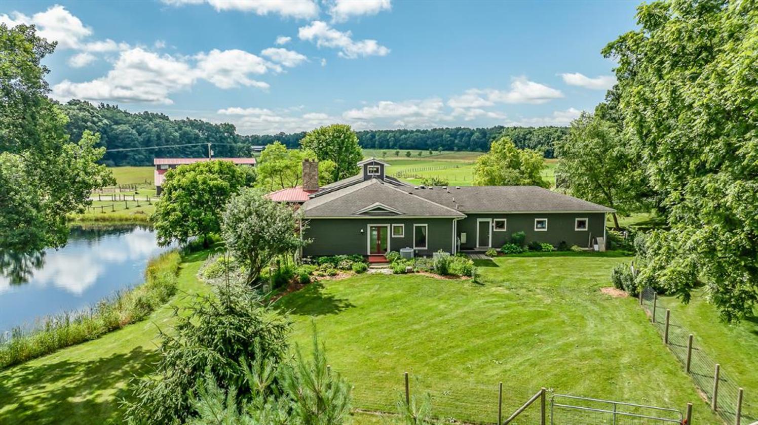 Private 25.57-acre Equestrian Property - photo 29