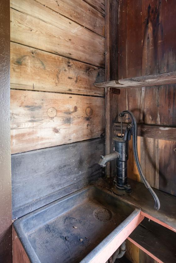 65 Acres Farm House - photo 21