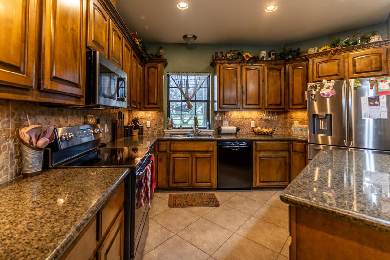 Turnkey 5-Acre Equine Estate - Massive $ Reduction - photo 14