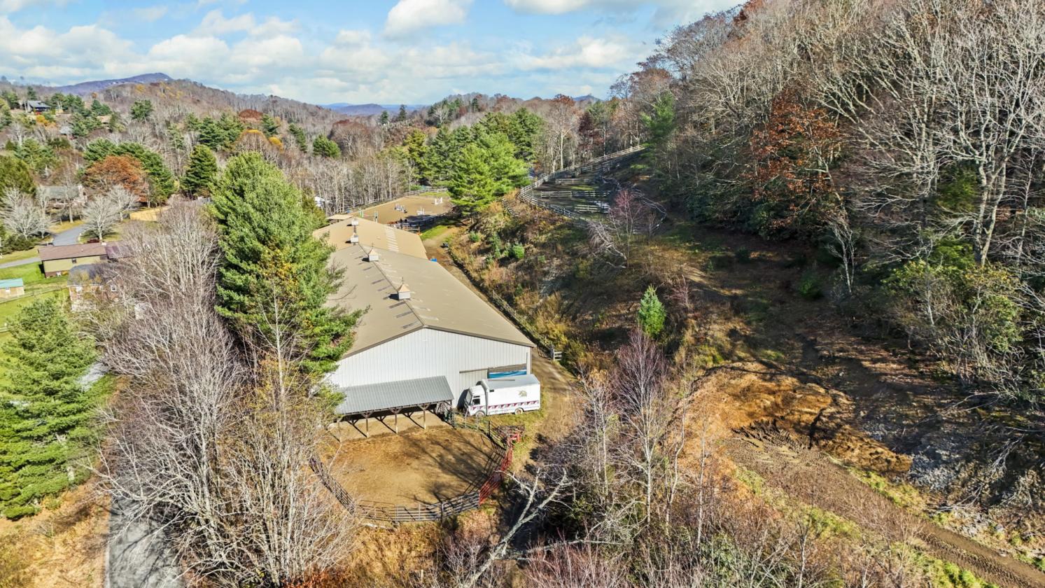 Yonahlossee Stables at Pine Hill - photo 21