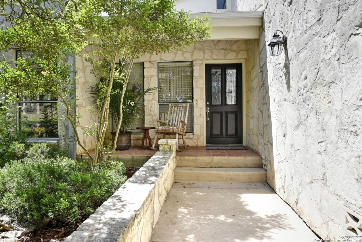 Texas Hill Country Horse Property With Amazing Views And A