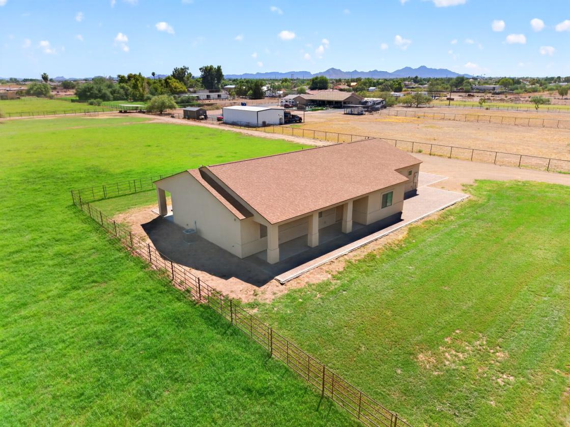 Newer Home and 3+ Acres of Irrigated Pasture - photo 8