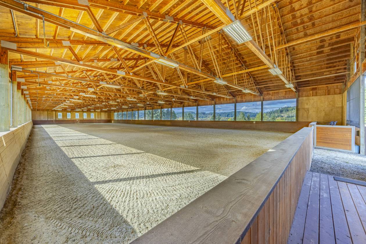 Tuscan-inspired equestrian estate | Eugene, Oregon | Horse Ranch ...