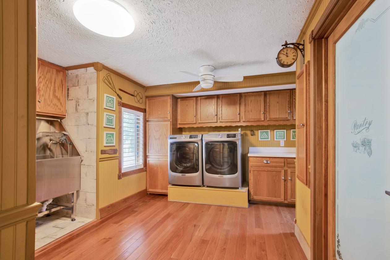 Equestrian Estate or Corporate Retreat near LEAP - photo 23